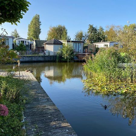 Recreatie Centrum De Hollepoarte 2 Chalets87 Makkum Esterno foto