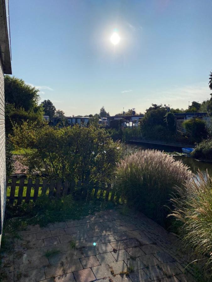 Recreatie Centrum De Hollepoarte 2 Chalets87 Makkum Esterno foto
